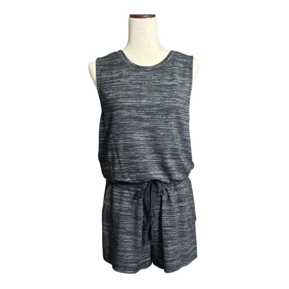 NWT RD Style Sleeveless Charcoal Romper Size Medium VV0925